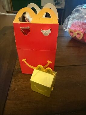 Lil McDonald's gold Happy Meal Box